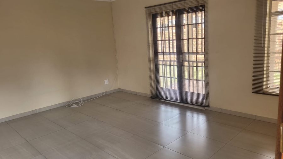 To Let 3 Bedroom Property for Rent in Elandsrand North West